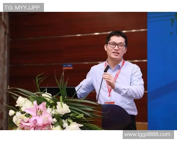 武汉排球队与深圳排球队赛后复盘分析意识对抗与战术执行的深度探讨 武汉排球队与深圳排球队赛后复盘分析意识对抗与战术执行的深度探讨