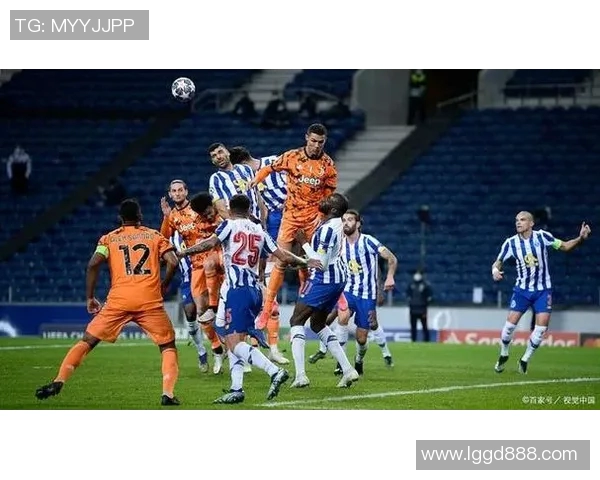 图库曼与圣塔的较量揭示足球战术与团队精神的完美结合 图库曼与圣塔的较量揭示足球战术与团队精神的完美结合